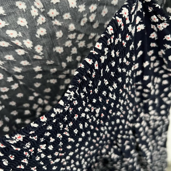 GAP women’s Xs Petite Dress navy tiny floral flower blue skater - Picture 9 of 12